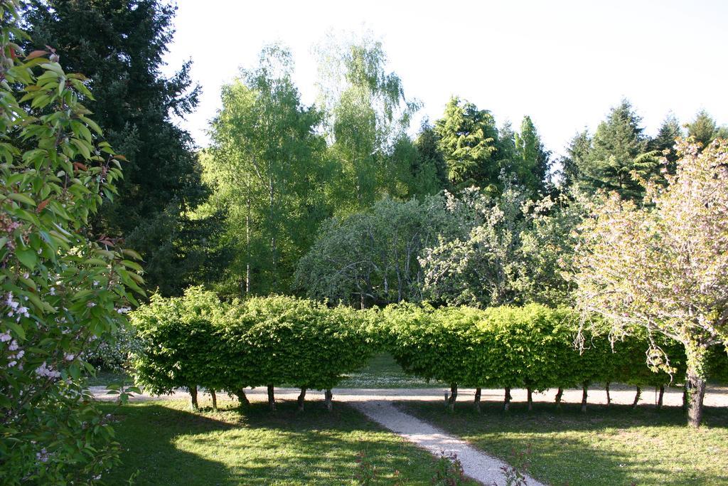 Les Charlotieres Villa Chailles  Exteriör bild